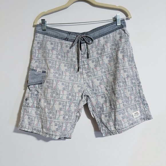 Katin - Grey Geometric Print Board Shorts - Picture 1 of 3